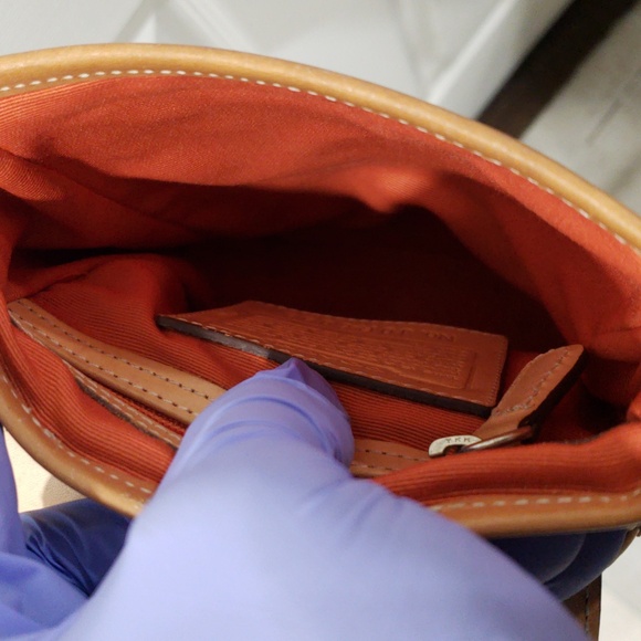 Coach Signature Canvas & Leather Crossbody Flap Bag Buckle Detail - 6.5x8.5 inch - Picture 12 of 13